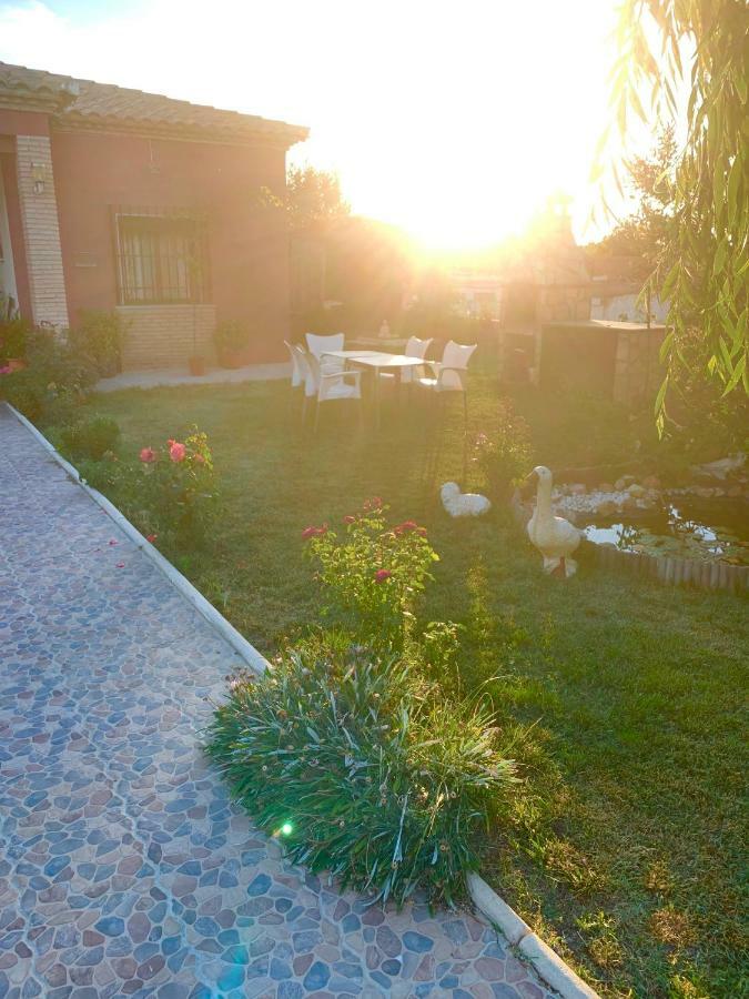Los Rosales Alcaracejos ภายนอก รูปภาพ